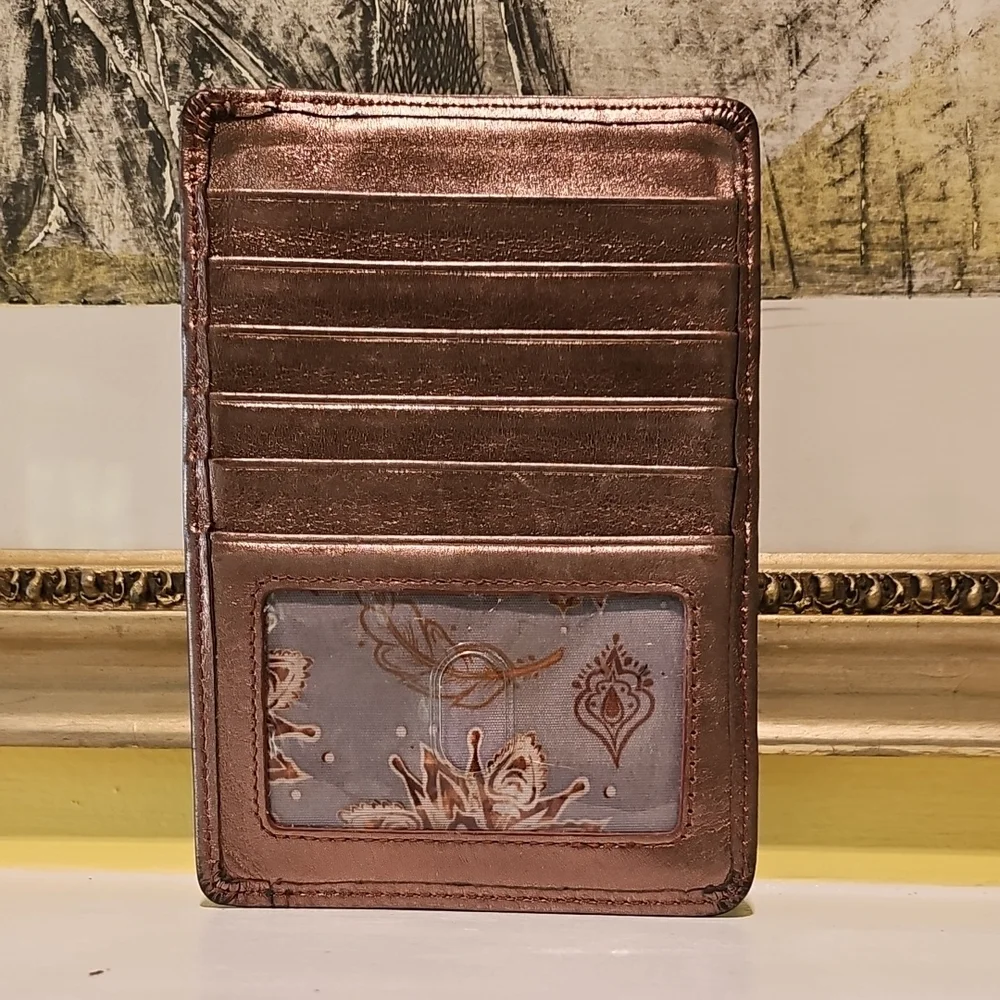Hobo Euro Slide Card Case Like New Leather - Picture 1 of 5